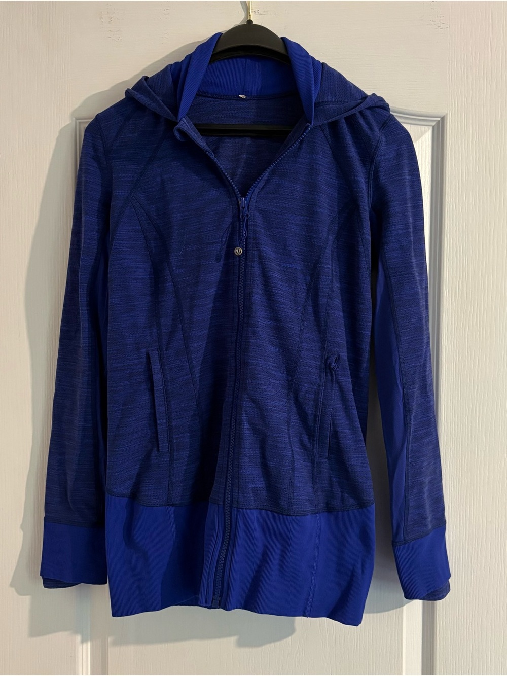 Lululemon Women’s Blue Hooded Zip-Up Jacket/Hoodie